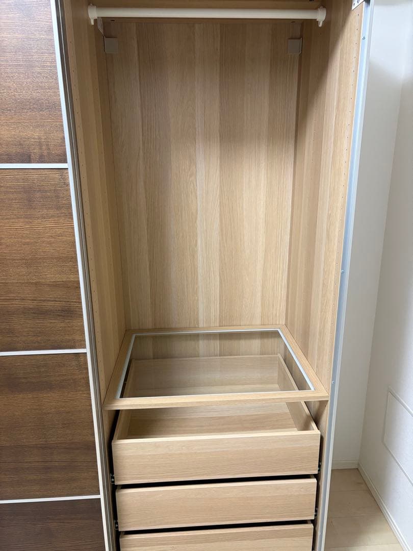 IKEA 大型ワードローブ／分解済み発送　東京都