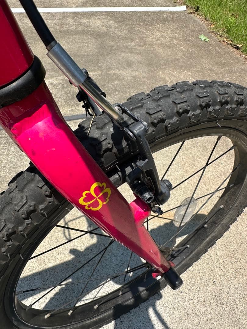 専用　ヨツバサイクル　20インチ ピンク キッズバイク