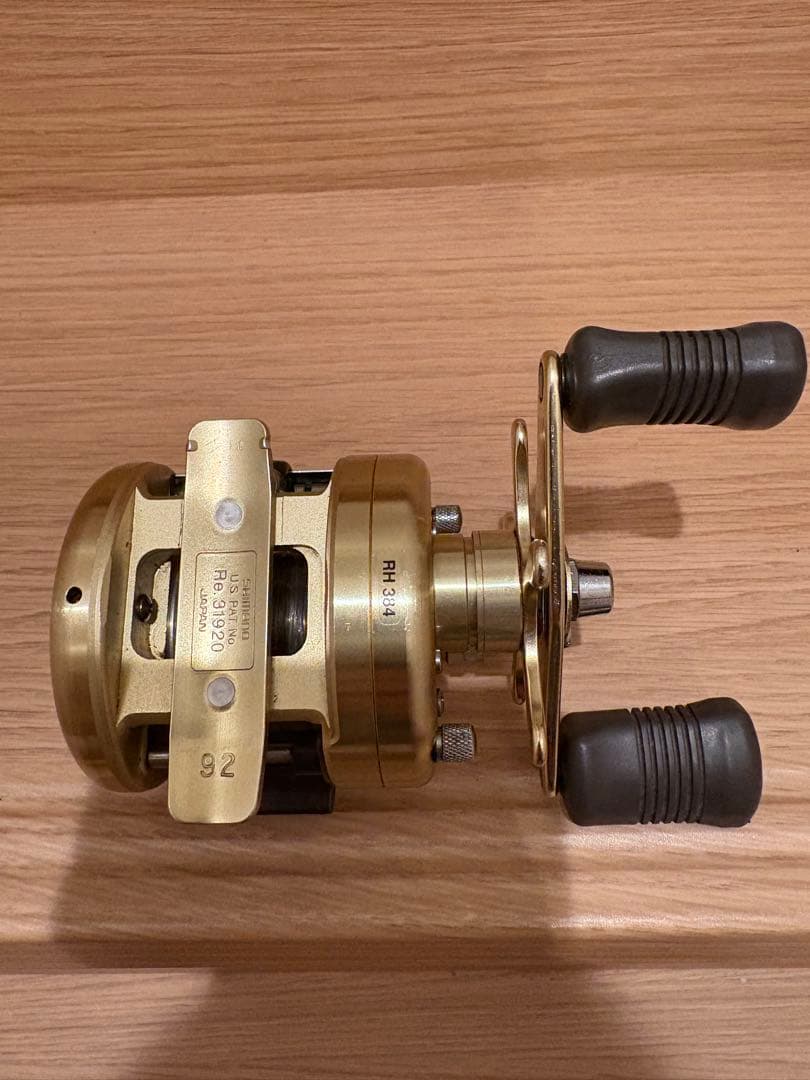 Shimano Calcutta 101 XT ゴールドベイトリール