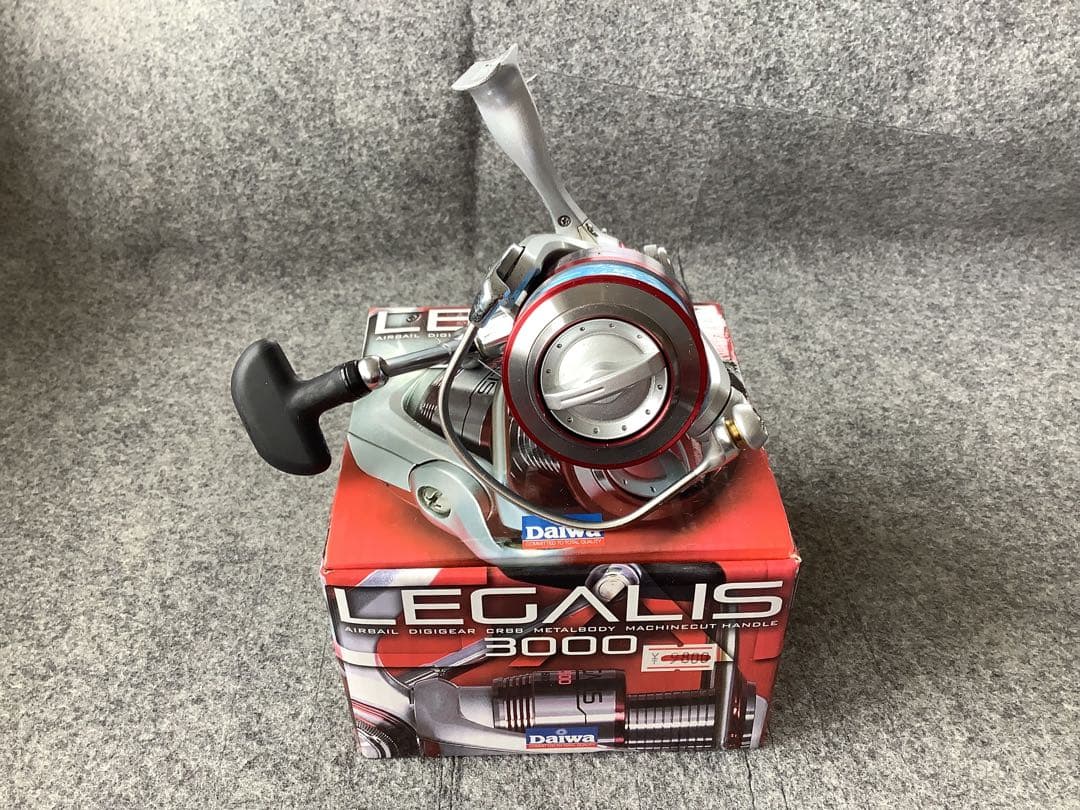 DAIWAスピニングリール　LEGALIS 2500、3000 2台セット
