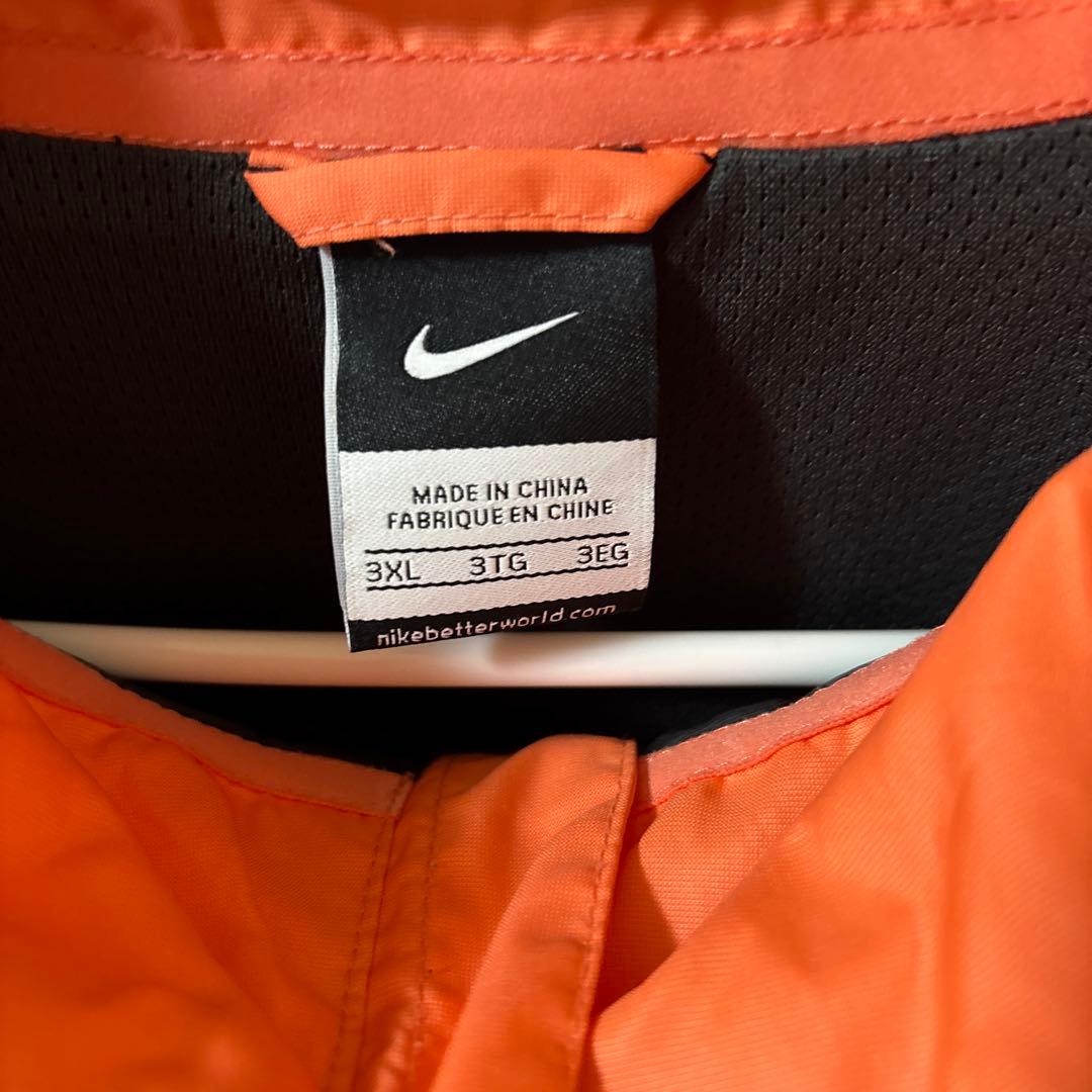Nike サンフレッチェ広島 ウィンドブレーカー
