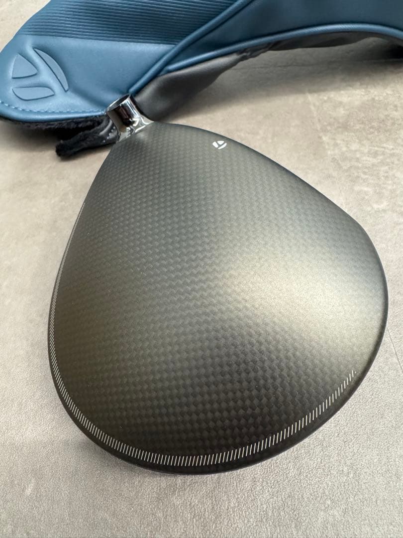 ☆極美品☆Qi40 ドライバー 9.0ヘッドのみ