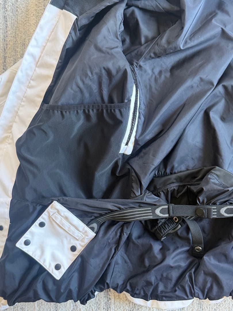 オークリー　スノーボードウェア　GORE-TEX