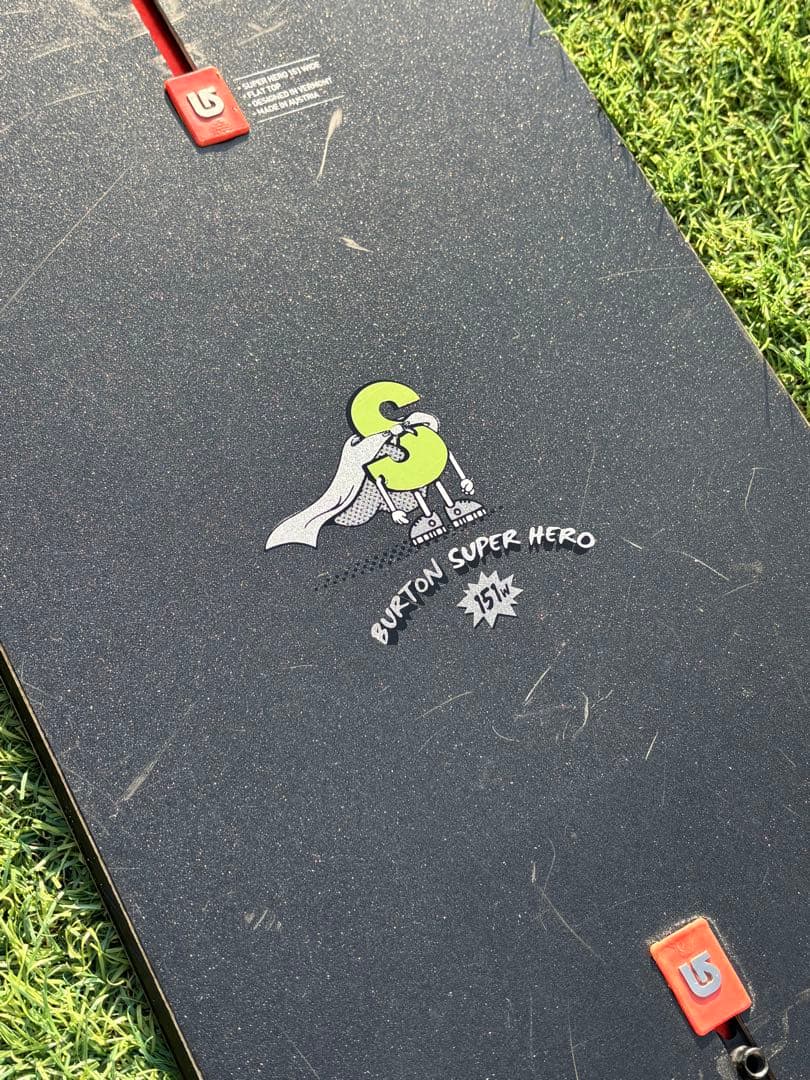 Burton super hero 151w バートン スノーボード