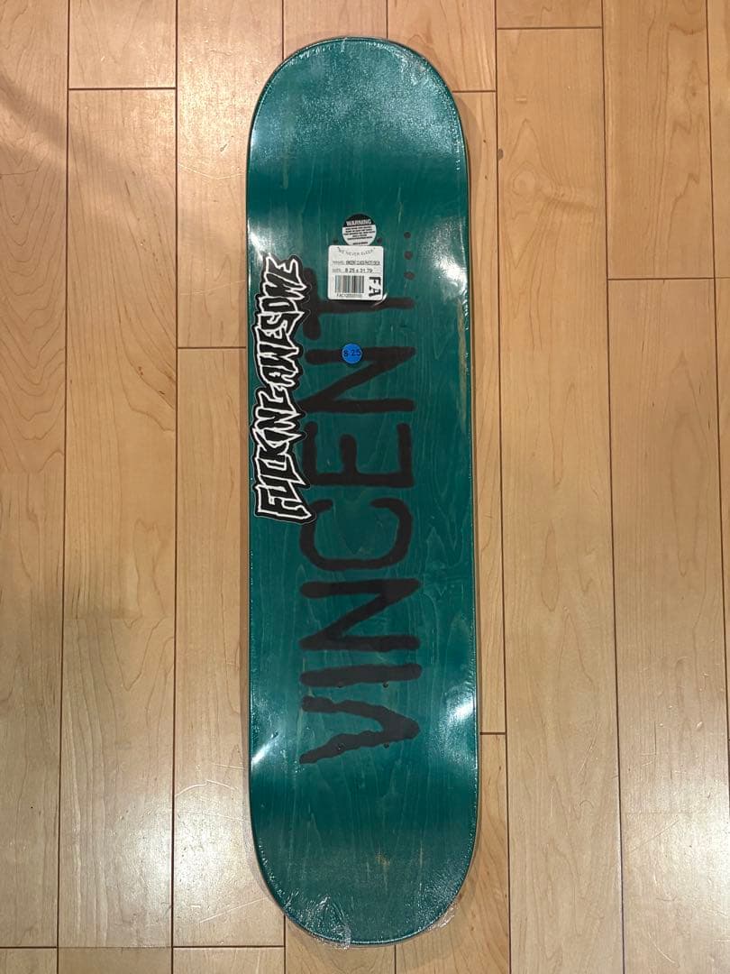 スケートボード FUCKING AWESOME 8.25 VINCENT CLASS PHOTO