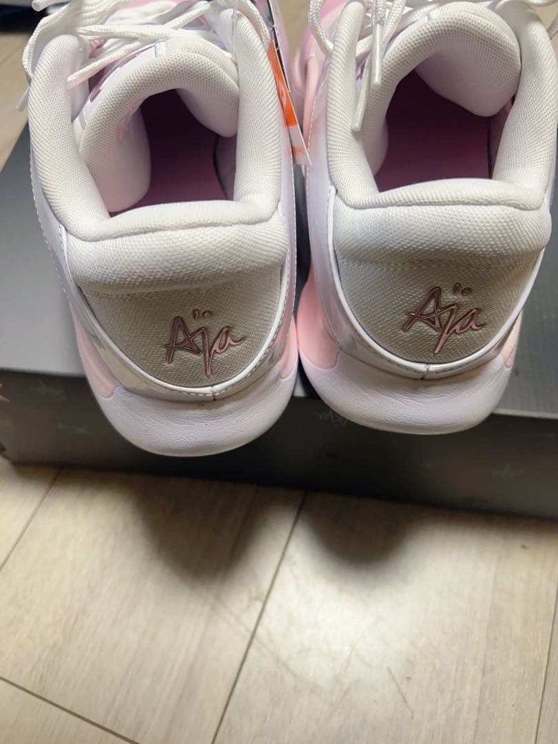 新品Nike Women's A'One Birthday Cake 29cm