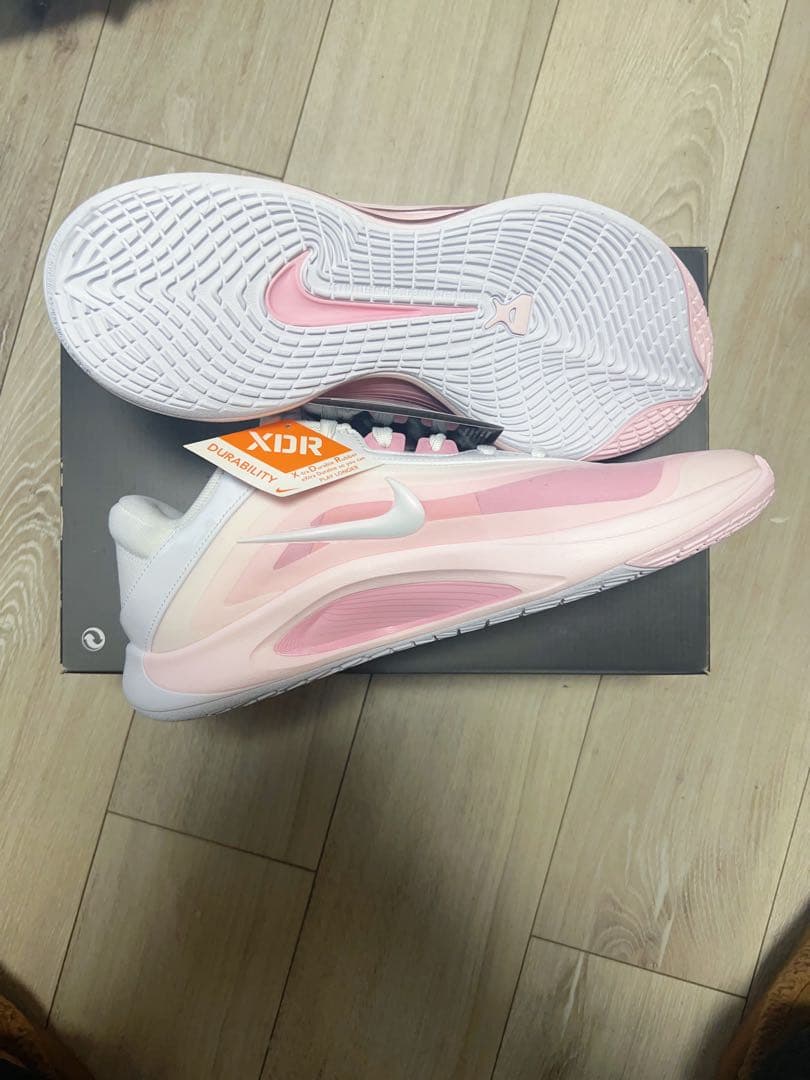 新品Nike Women's A'One Birthday Cake 29cm
