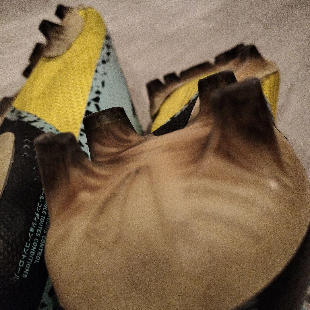 Nike ファントム GT FG サッカーシューズ 25.5cm