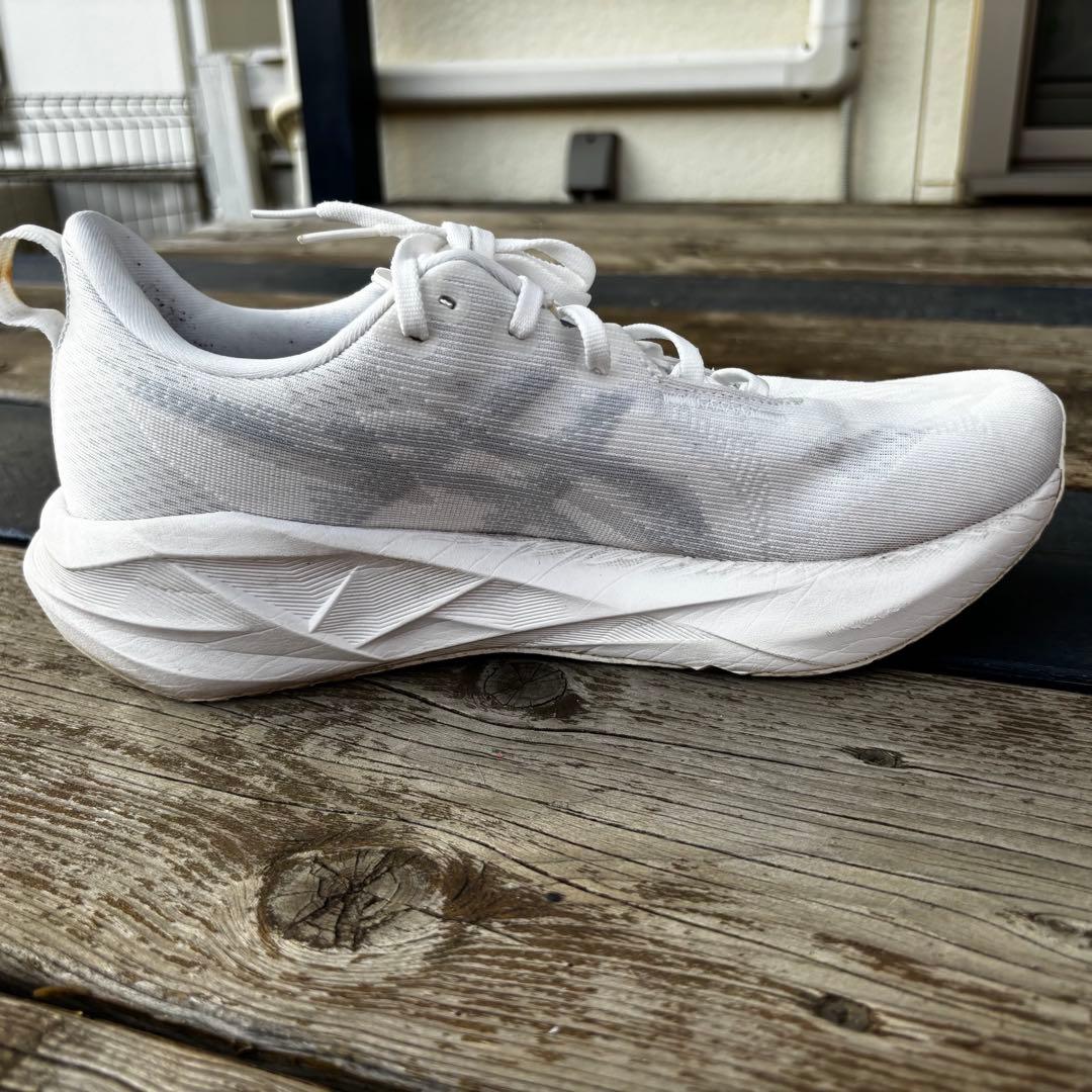 スパイク・シューズ asics NOVABLAST5 28.0cm
