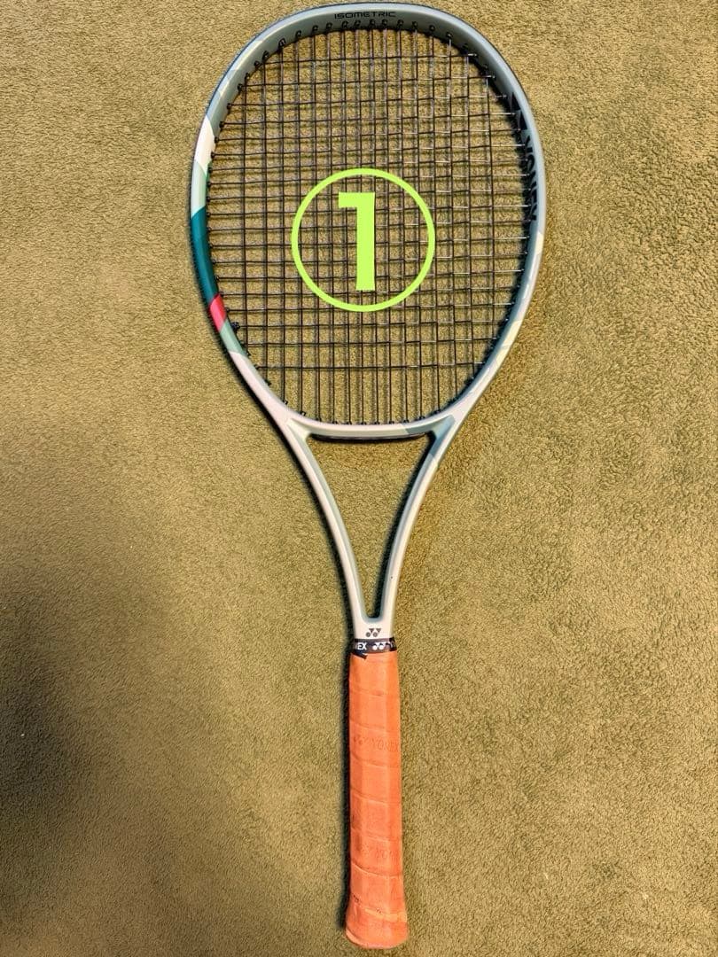 入手困難 YONEX PERCEPT 97H G3 330g 海外限定　①