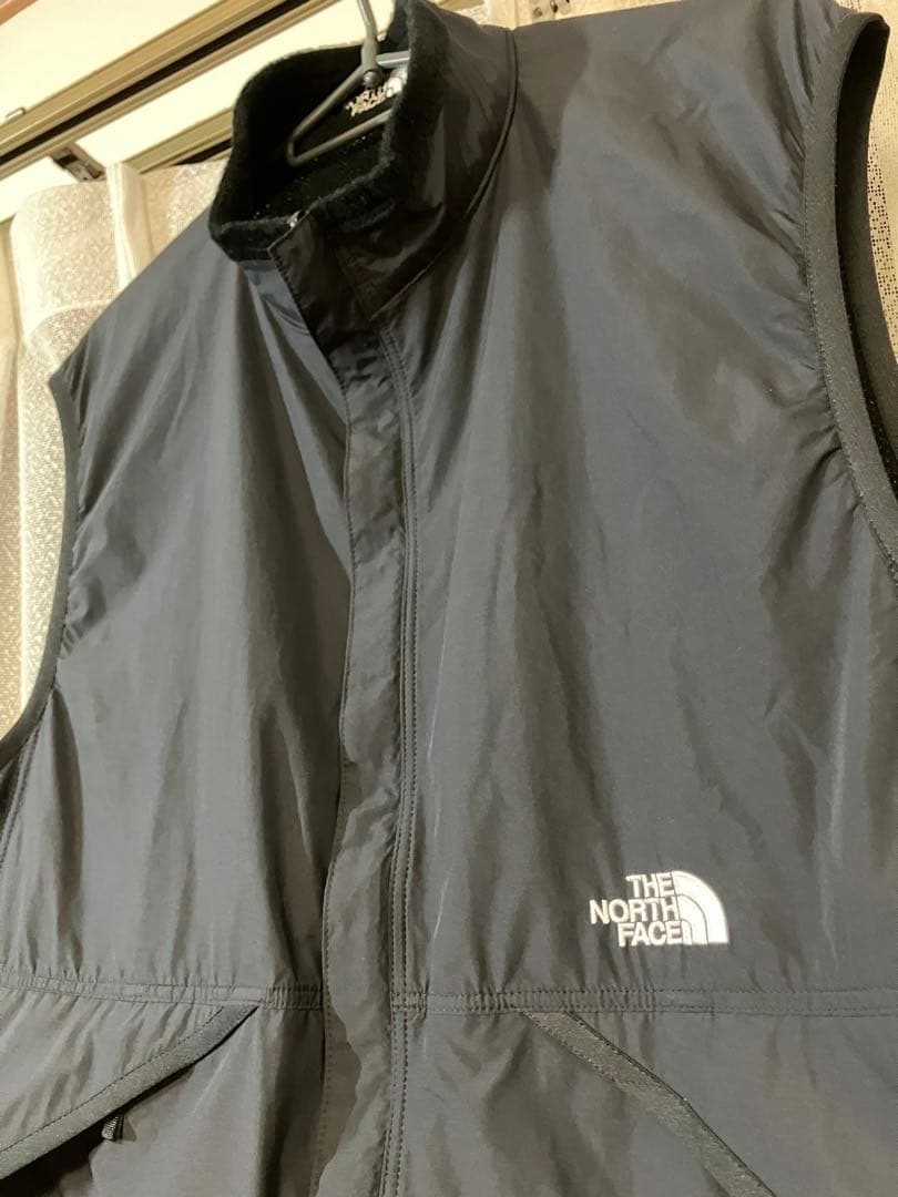 ノースフェイス THE NORTH FACE フリーランリバーシブルベスト M