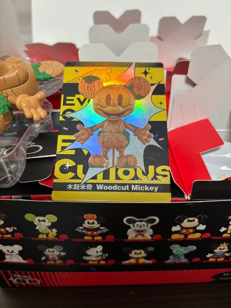 POPMART「 Mickey Ever-Curious 」BOX＋シークレット