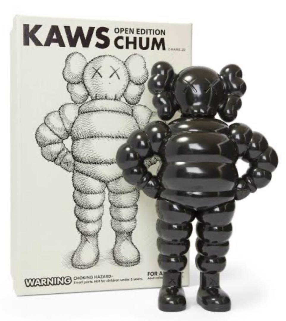 その他 KAWS CHUM OPEN EDITION WHITE & BLACK