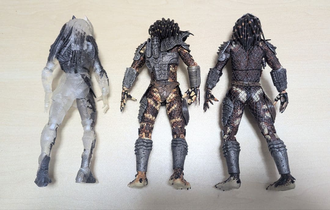 NECA プレデター 7インチフィギュア3体セット