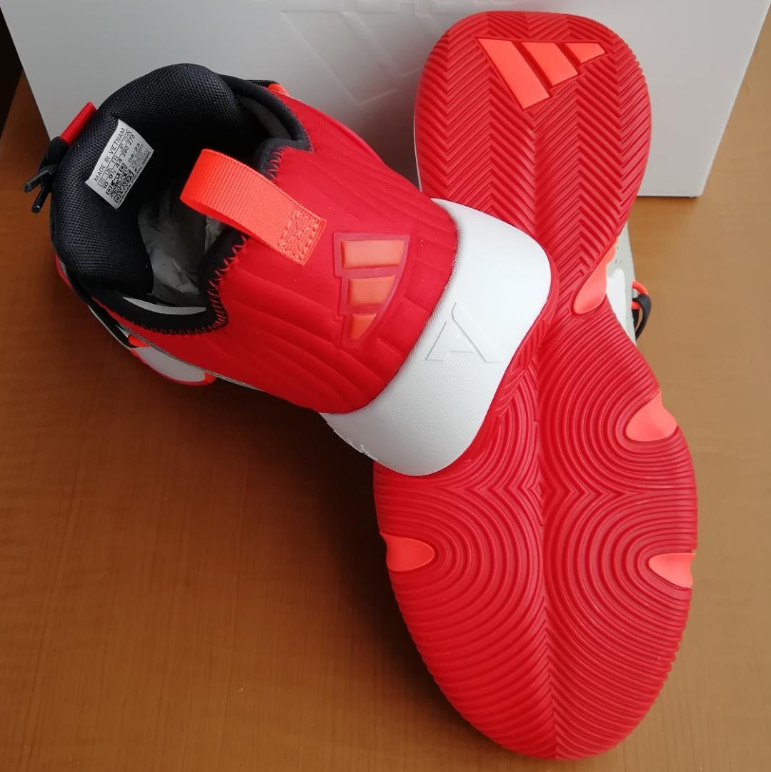 【新品】adidas　28cm　バスケットボールシューズ　トレイ ヤング　赤