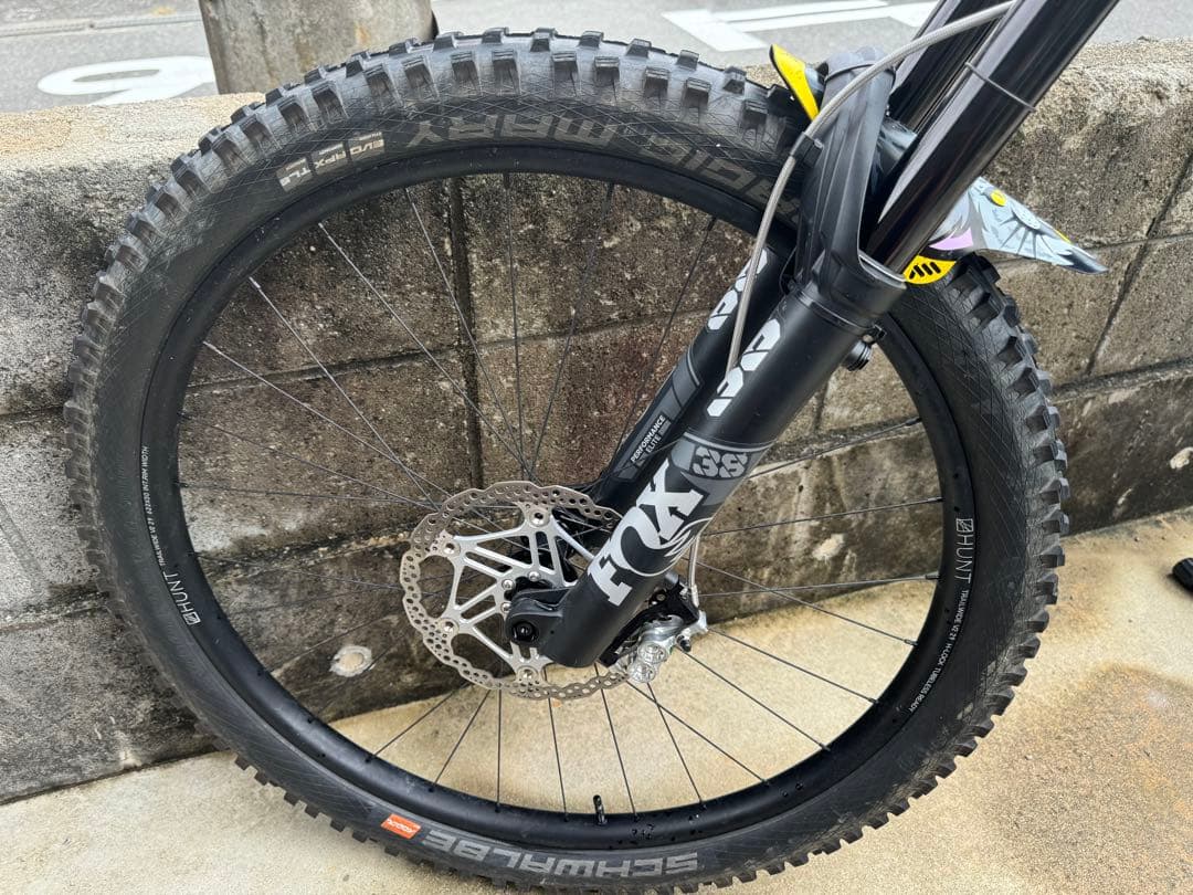 Forbidden bike Dreadnought Mサイズ完成車
