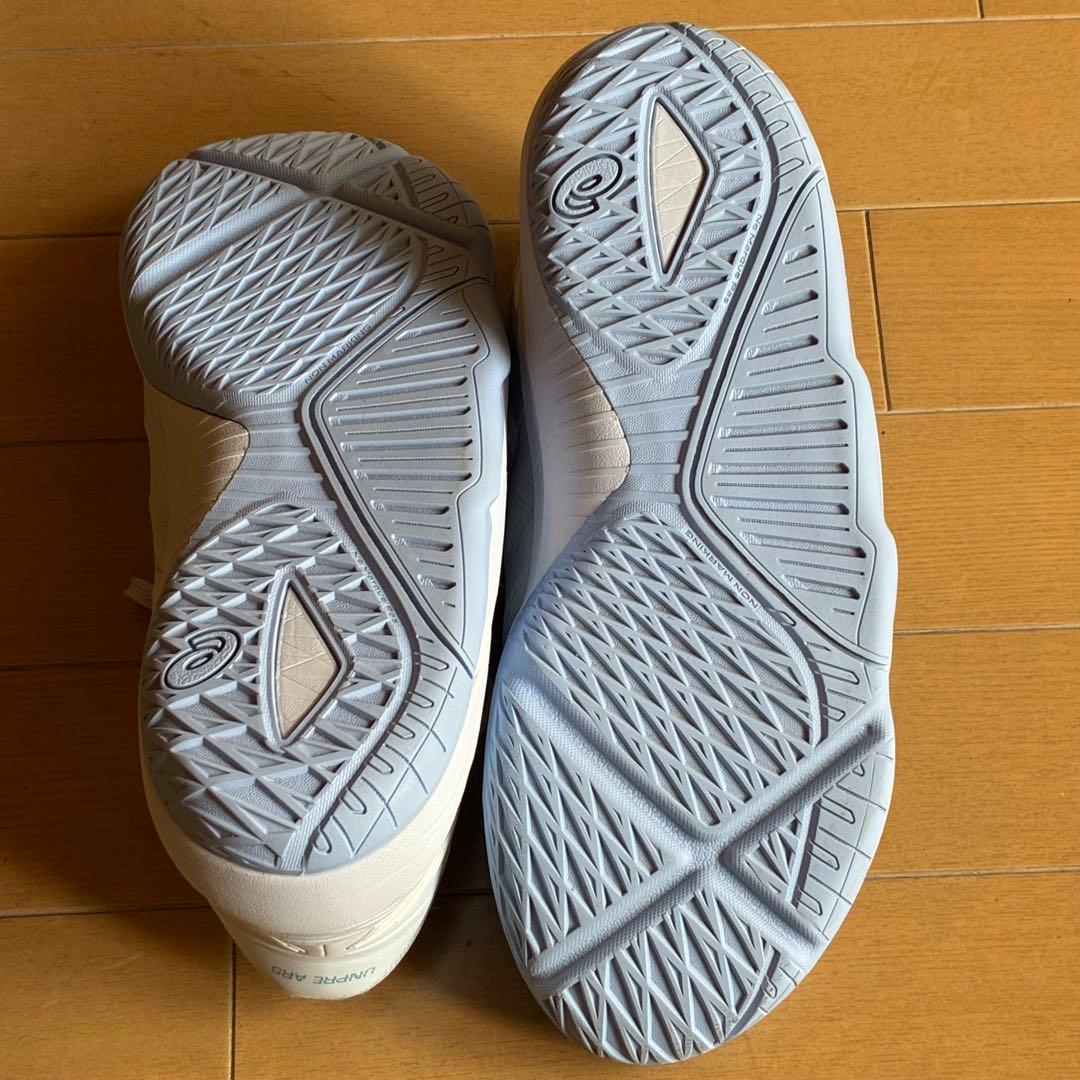 美品asics UNPREARS LOW2 アシックス　アンプレアルスロー2