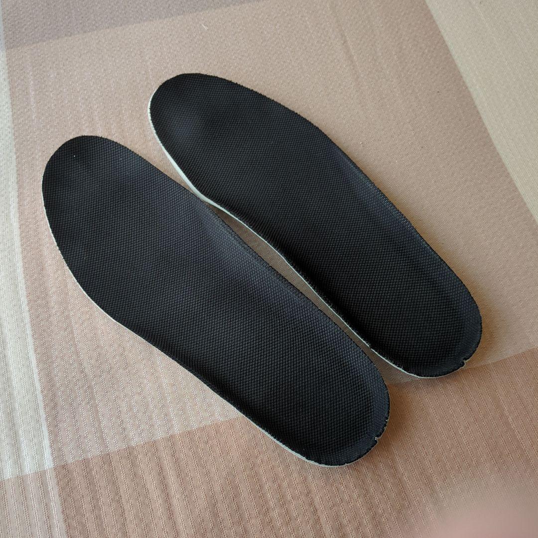 【美品】EGOZARU バスケットシューズ 25.5cm 瀬川琉久モデル 箱付き