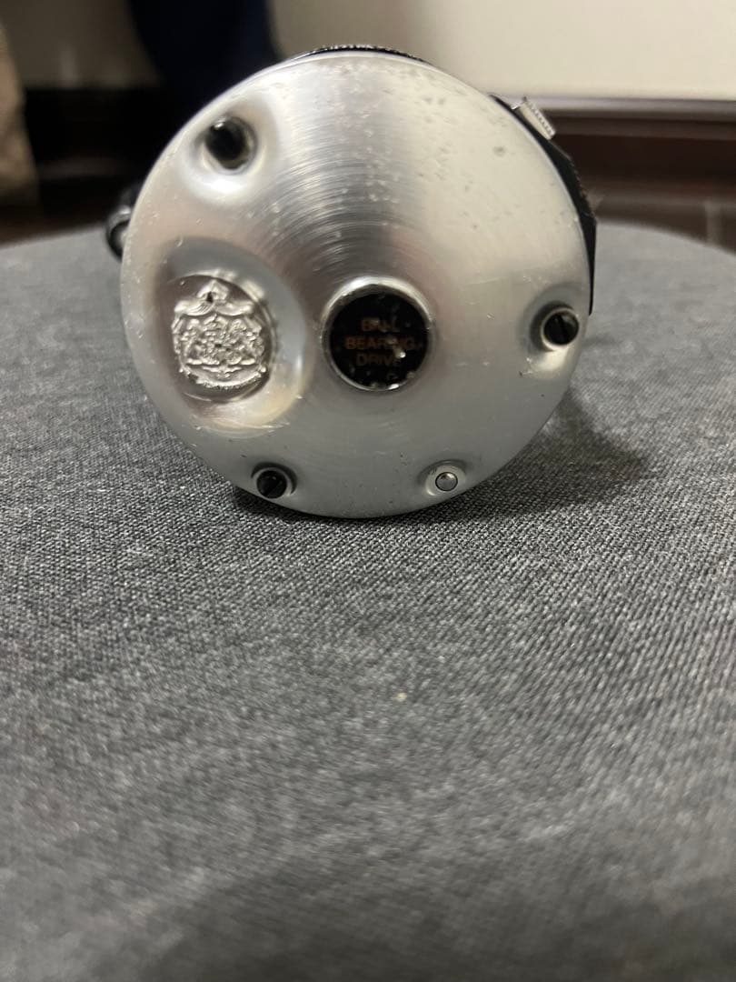 ABU 6500C 雷魚　鯰　ナマズライギョ