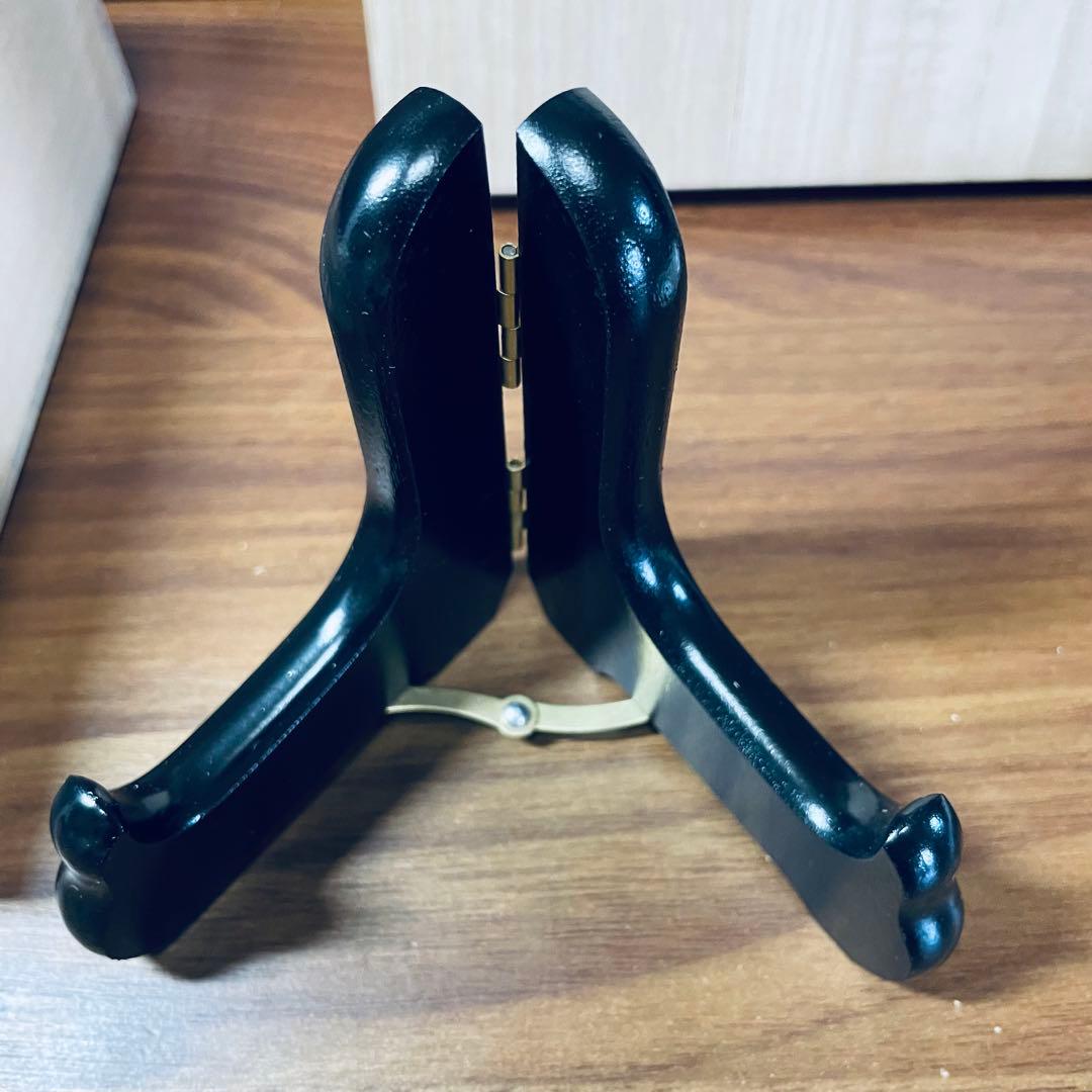 十五代柿右衛門 錦草文 額皿 15cm 共箱付