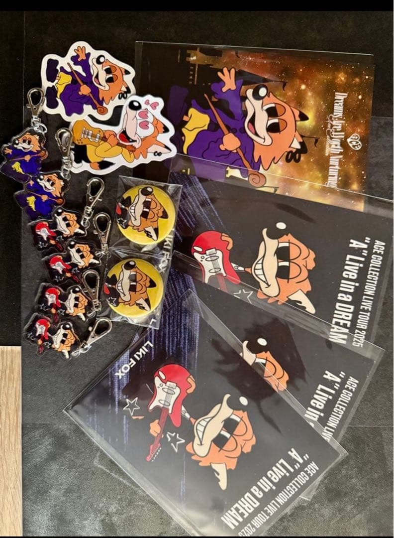 ACE COLLECTIONバッジ 6個セット キーホルダー付き