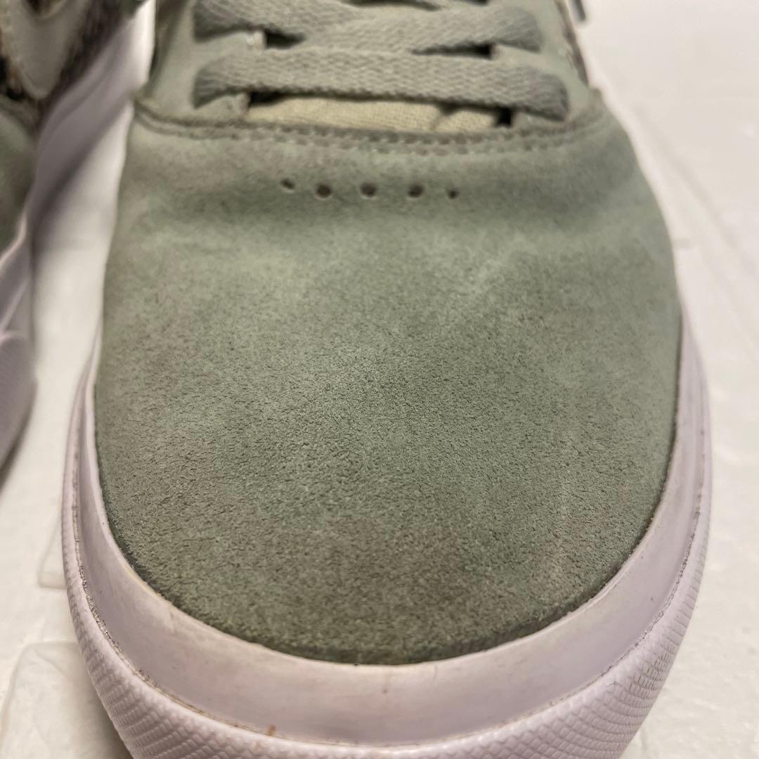 NIKE SB CHRON スニーカー　GRN CK0980-300 US10