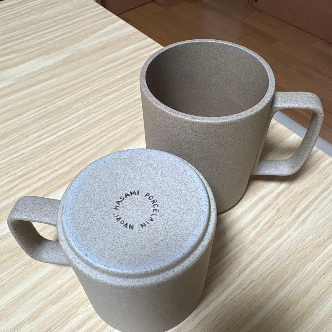HASAMI PORCELAIN 食器セット　ボウル，マグ