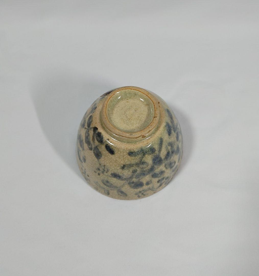 御深井焼　萩図呉須茶碗