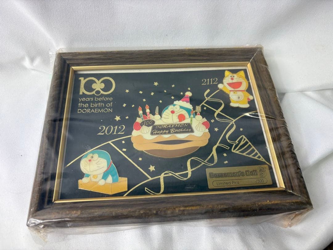 ドラえもんズベル　生誕100年前記念ピンズセット