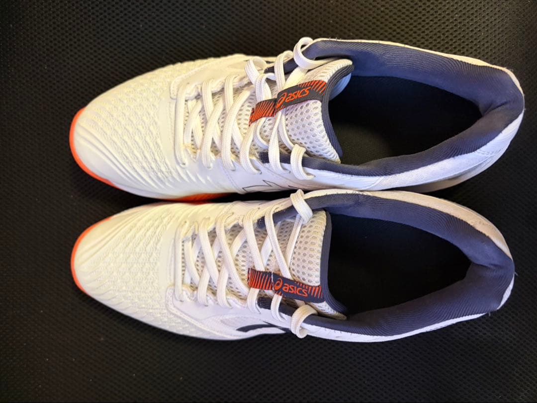 [美品]asics ネットバーナー　バレーボールシューズ