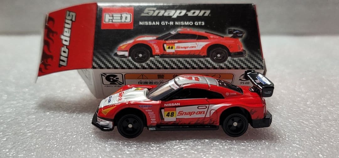 【送料無料】未使用！ スナップオン GTR ミニカー 「 トミカ 」