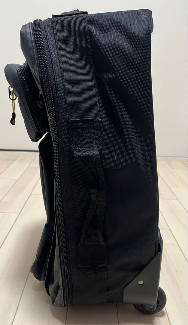 ATHLETA キャリーバッグ ブラック