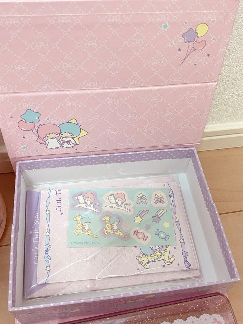 キキララ グッズまとめ売り ケース メモ帳 ネックレス等 サンリオ