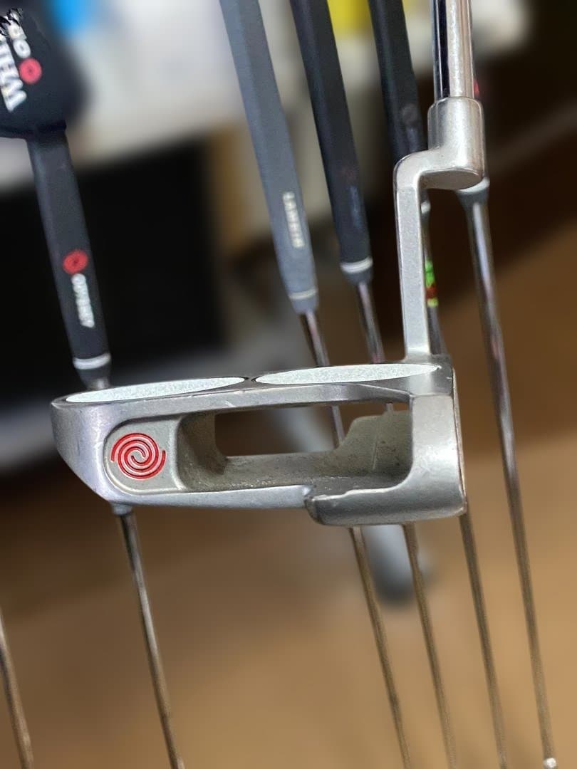 ODYSSEY WHITE HOT 2-BALL BLADE 33インチ