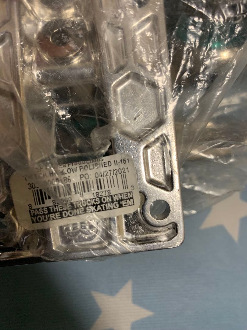 サンダー　トラック　151 新品　ホローライト