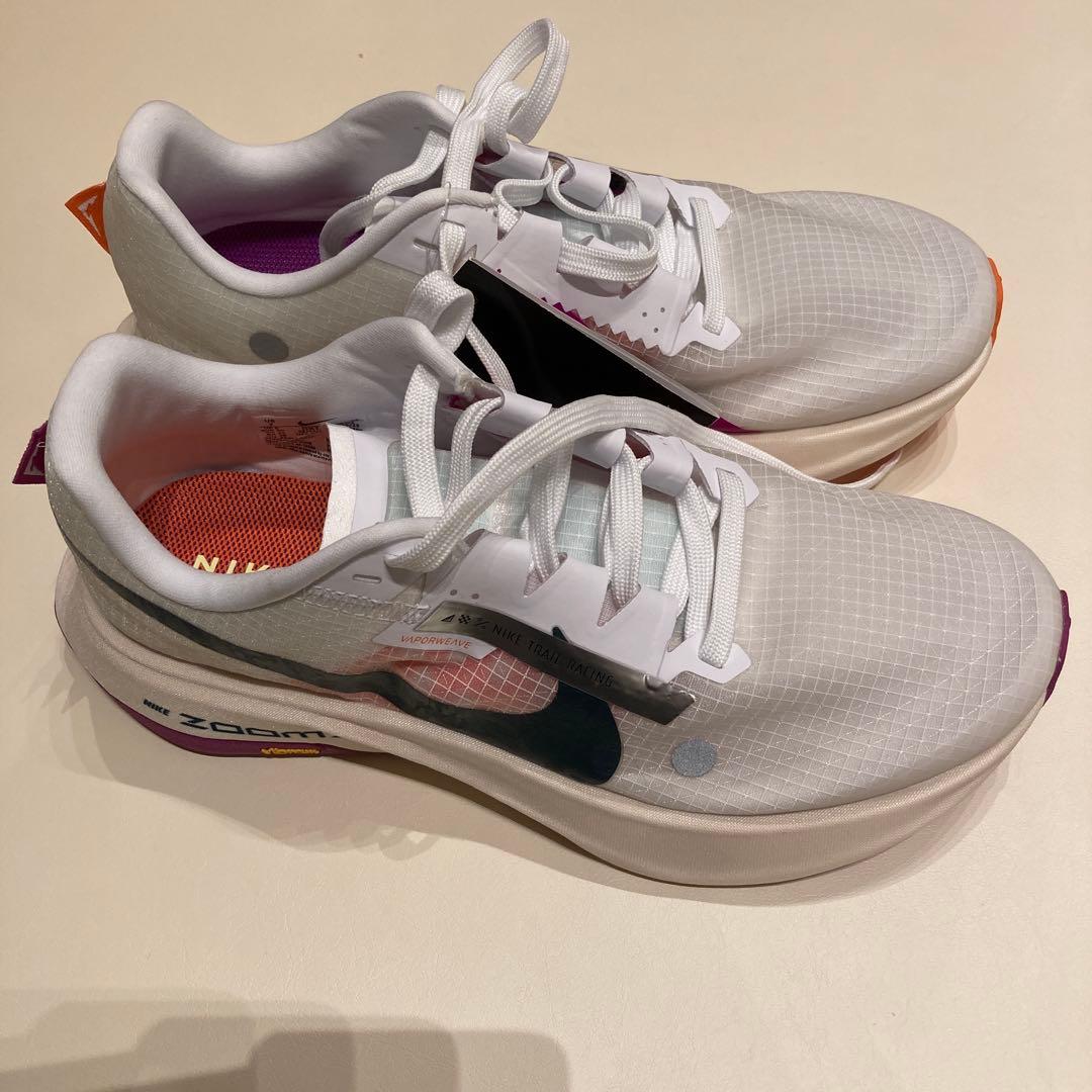 Nike ウルトラフライ　25センチ　新品未使用品