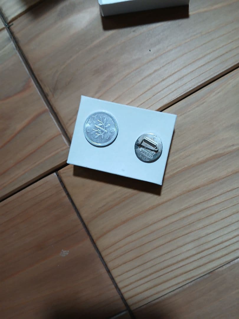 金属製円形ピンバッジ31個セット