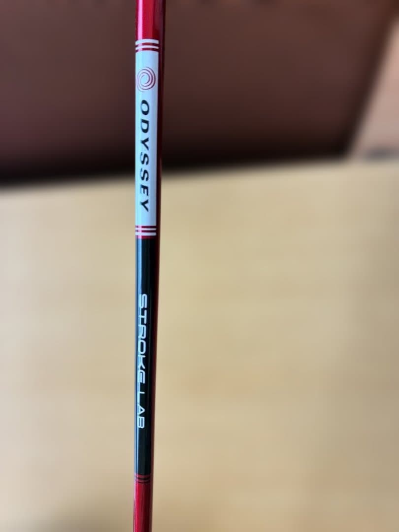 Odyssey White Hot OG 2-Ball パター