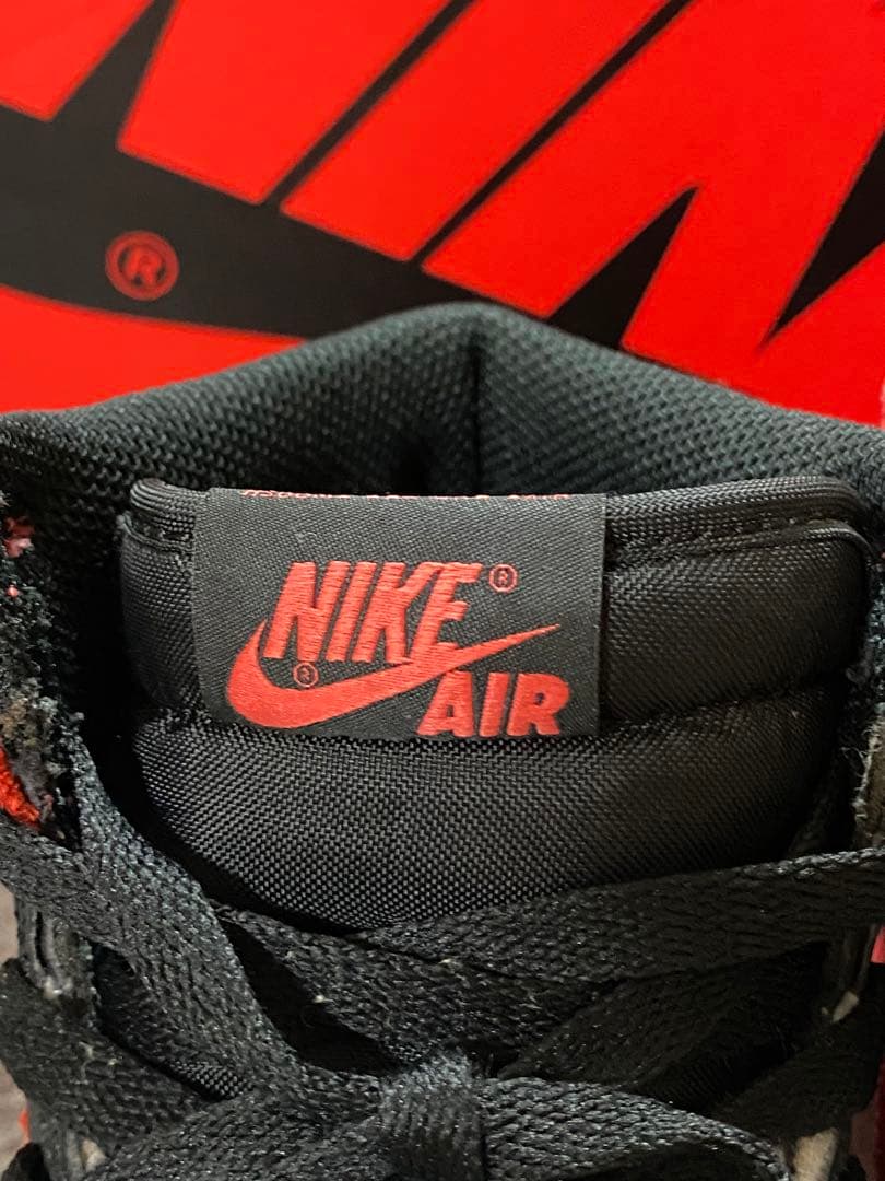 Nike Air Jordan 1 赤黒白 シューズ