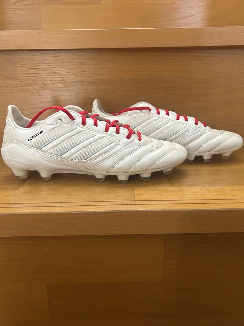 【大幅値下げ】コパアイコン2プロ　サッカースパイクadidas25センチ