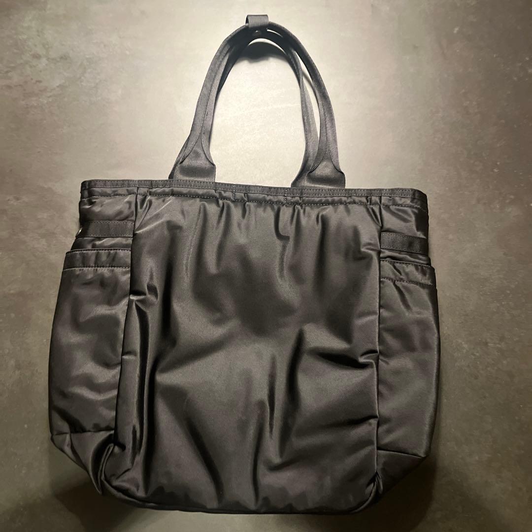ほぼ新品 BRIEFING ゴルフトートバック
