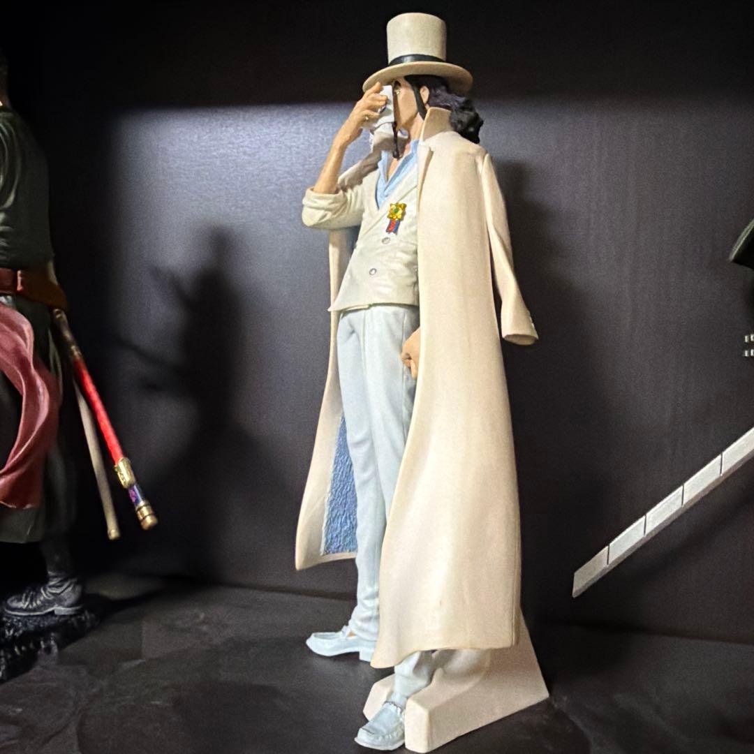 4体set ONE PIECE造形師×写真家ゾロ チョッパー ルッチ ボンクレー