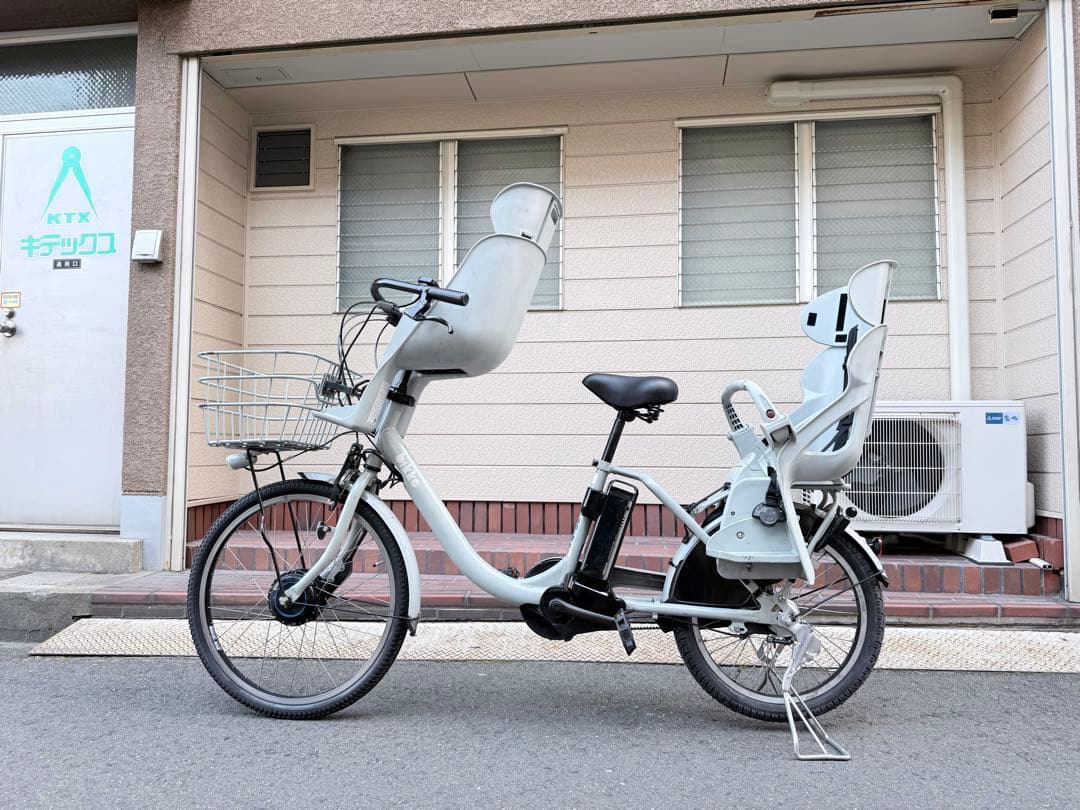 子供乗せ　3人　ブリヂストン　電動アシスト自転車 チャイルドシート付き グレー