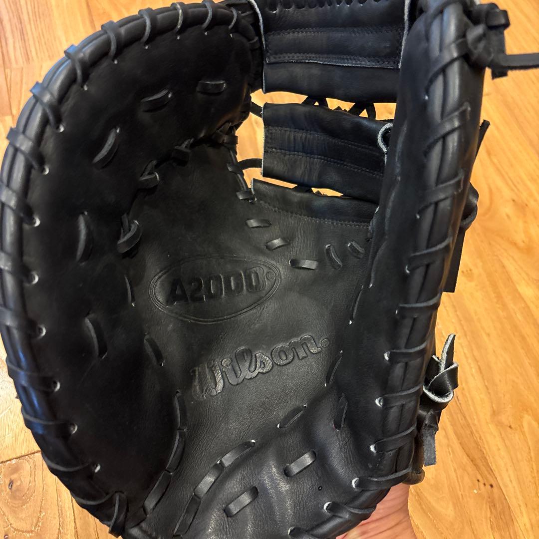 Wilson ブラック 軟式グローブ　左投