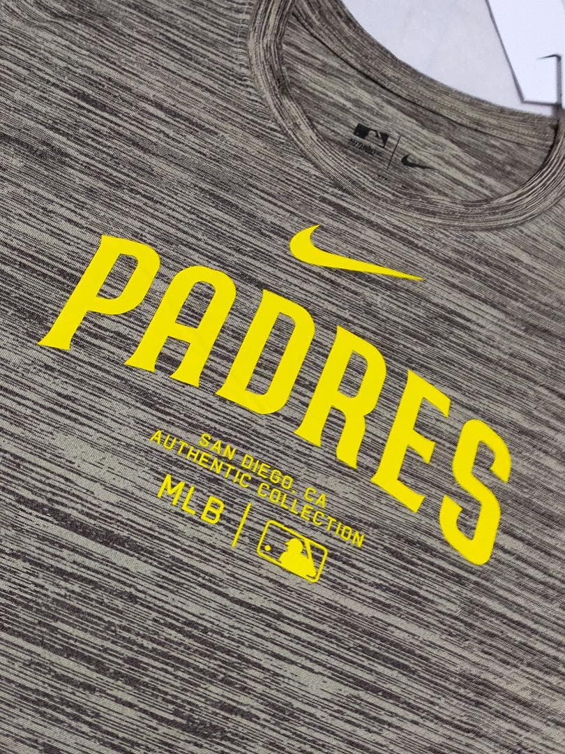 【NIKE】サンディエゴ・パドレス　Tシャツ　2024 選手支給モデル　L