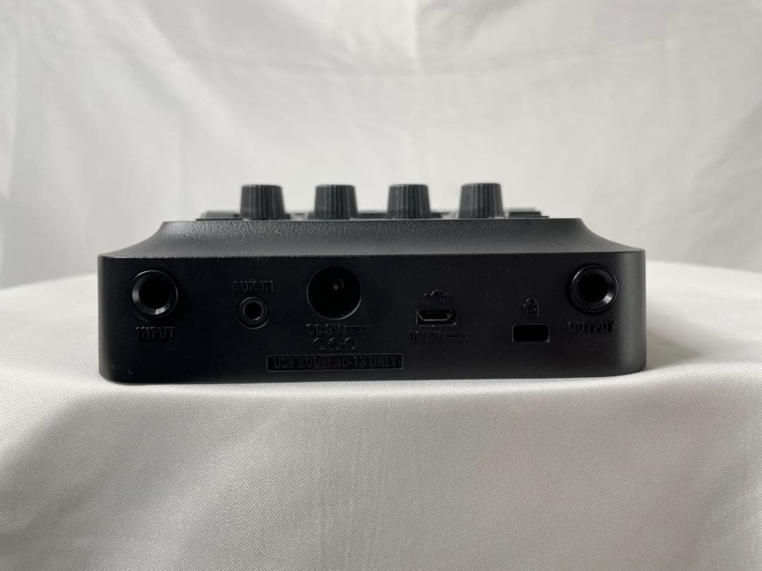 zoom G1 FOUR マルチエフェクター