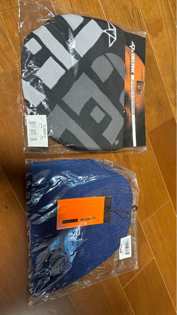新品スノーボードウェア クイックシルバー　+CELTEKマスク+帽子