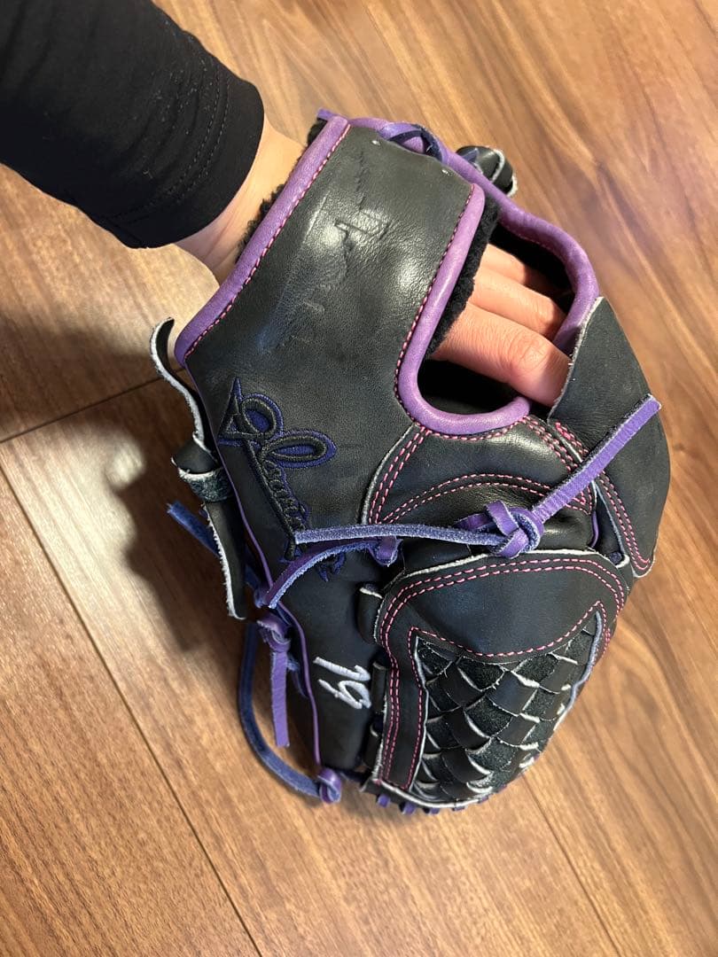 硬式グローブ 黒紫　グローウィング　オーダーグローブ