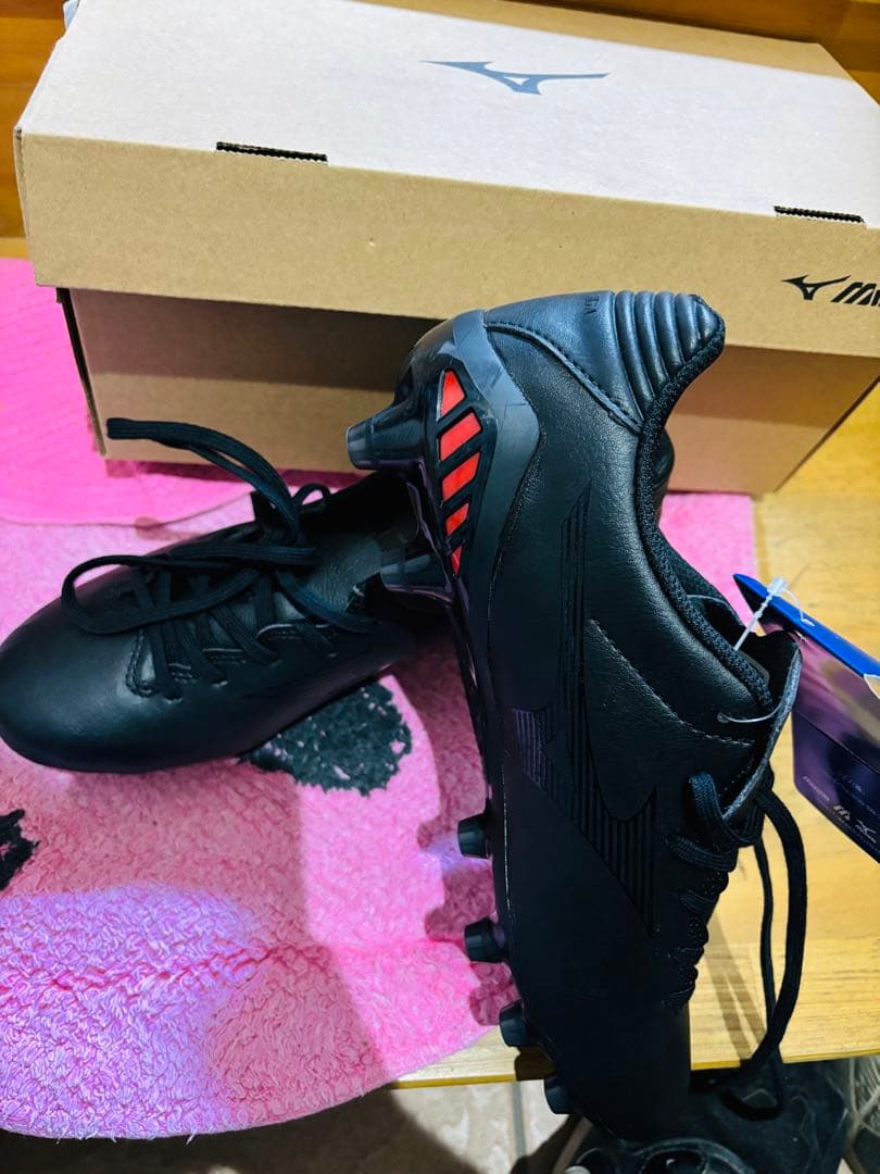 Mizuno サッカーシューズ ブラック　幅広　スパイク