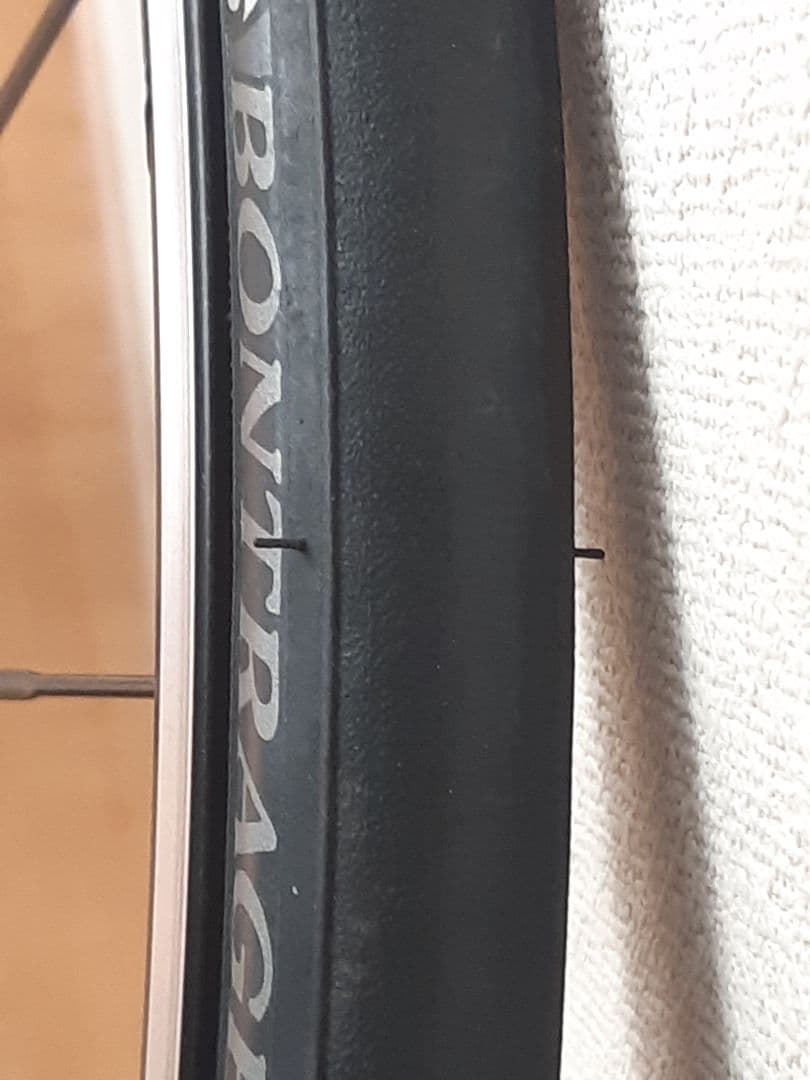 BONTRAGER TLR 2本セット 東京都東村山市、引取限定品。